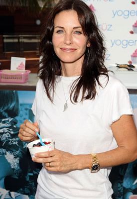 Courtney Cox at the EB Medical Research Foundation Event presented by Yogen Fruz